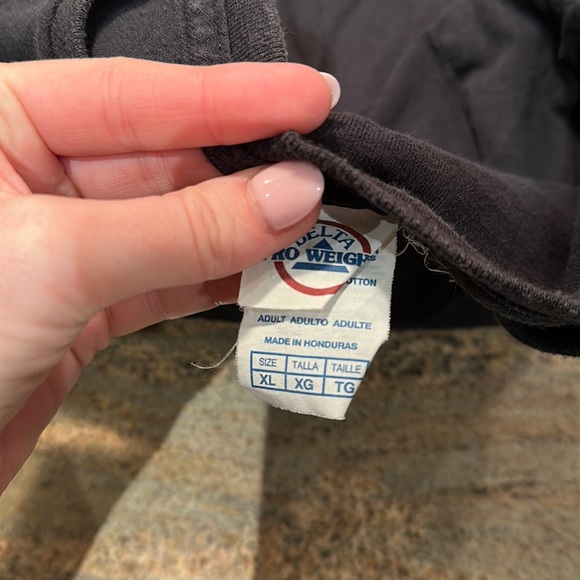 San Antonio Spurs TShirts - Set of 3 & Banner - Picture 4 of 11